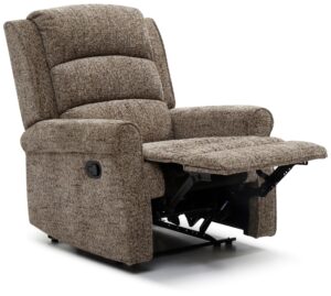 Rounded arm and piping detail on the Baxter manual recliner
